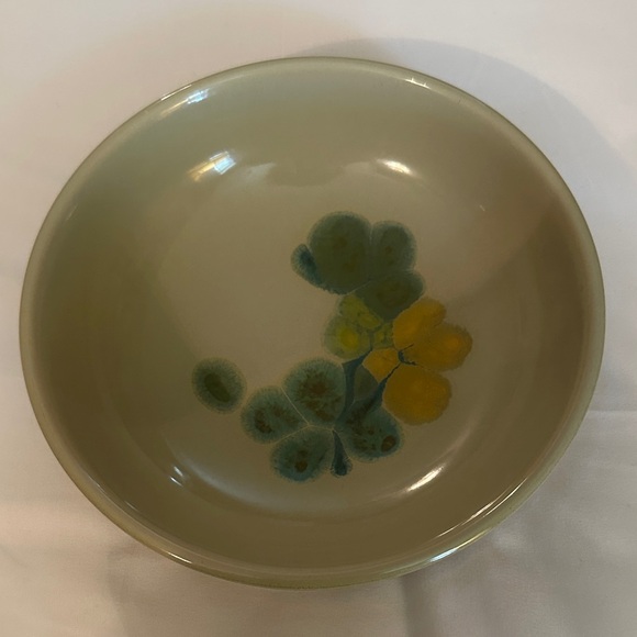 Franciscan Pebble Beach earthenware Olive Green 7” Bowl - Picture 1 of 4